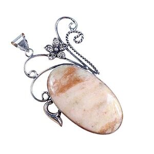 Morganite flower pendant